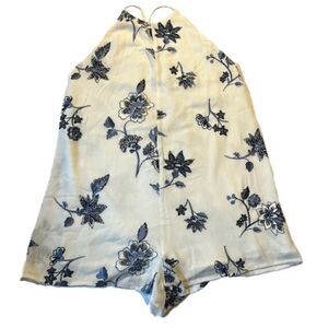 Honey Belle Romper Size Medium‎
